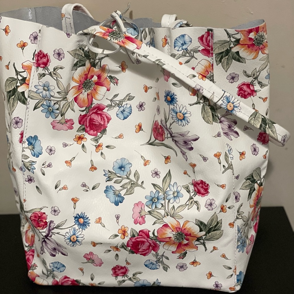 White Floral leather tote